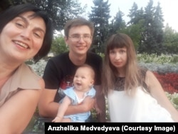 A Medvegyev család a háború előtt