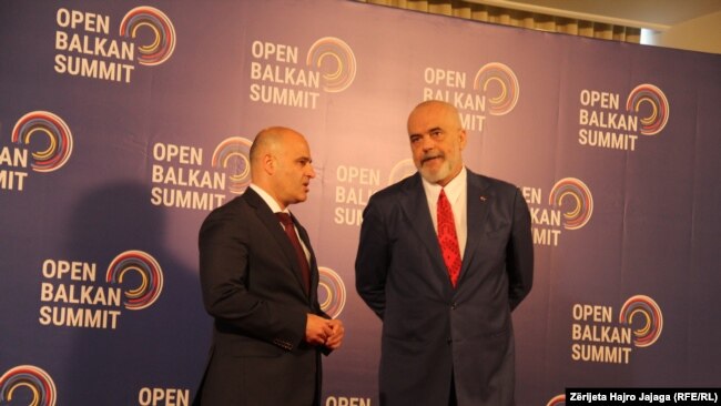 Dimitar Kovačevski i Edi Rama, premijer Severne Mekdonije i Albanije, prilikom poslednjeg samita "Otvorenog Balkana" u Ohridu 8. juna 2022.