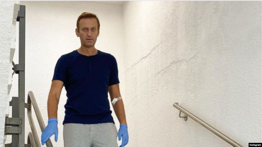 Алексей Навальный в больнице в Берлине