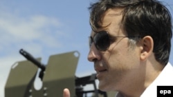 Президент Грузии Михаил Саакашвили на военных учениях, 30 июля 2009