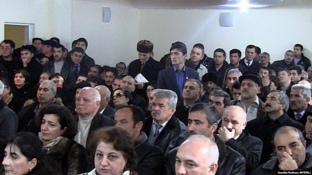 İctimai Palatanın iclası