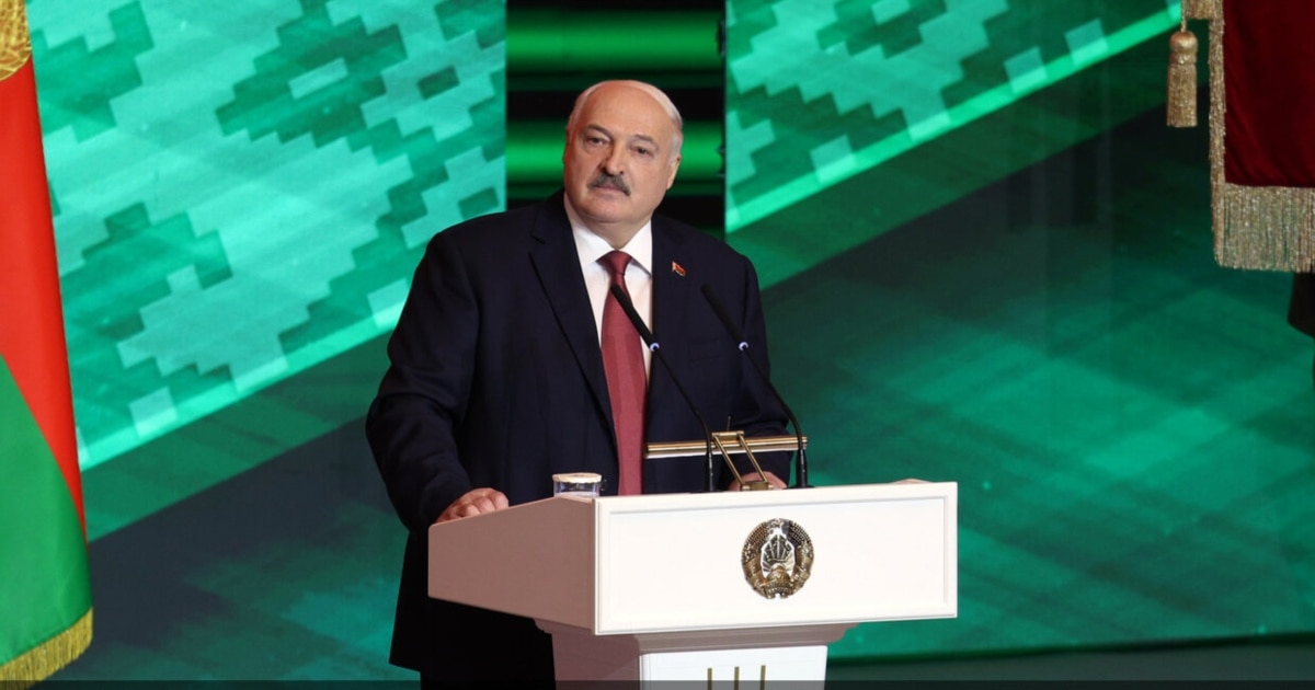 Лукашенко заявив, що Білорусь "не буде втягнута" у війну РФ проти України, але є умова