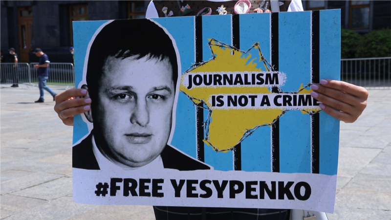 Négy éve van orosz börtönben Vlagyiszlav Jeszipenko, a Szabad Európa munkatársa
