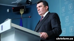 Секретар РНБО вважає, що другий фігурант у справі Тарас Козак, який наразі за межами України, «обов’язково повернеться»