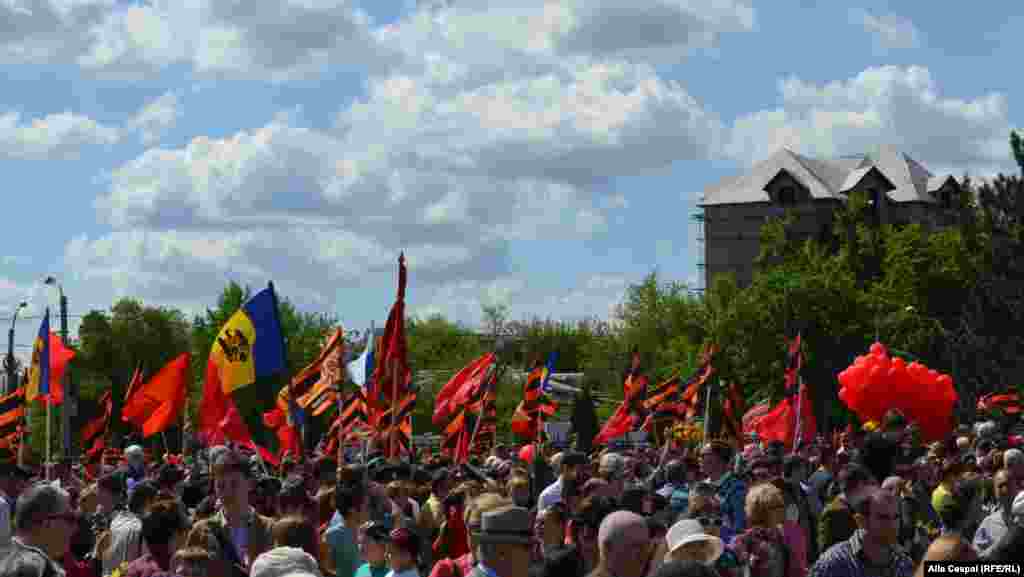Socialiștii la Ziua Victoriei...