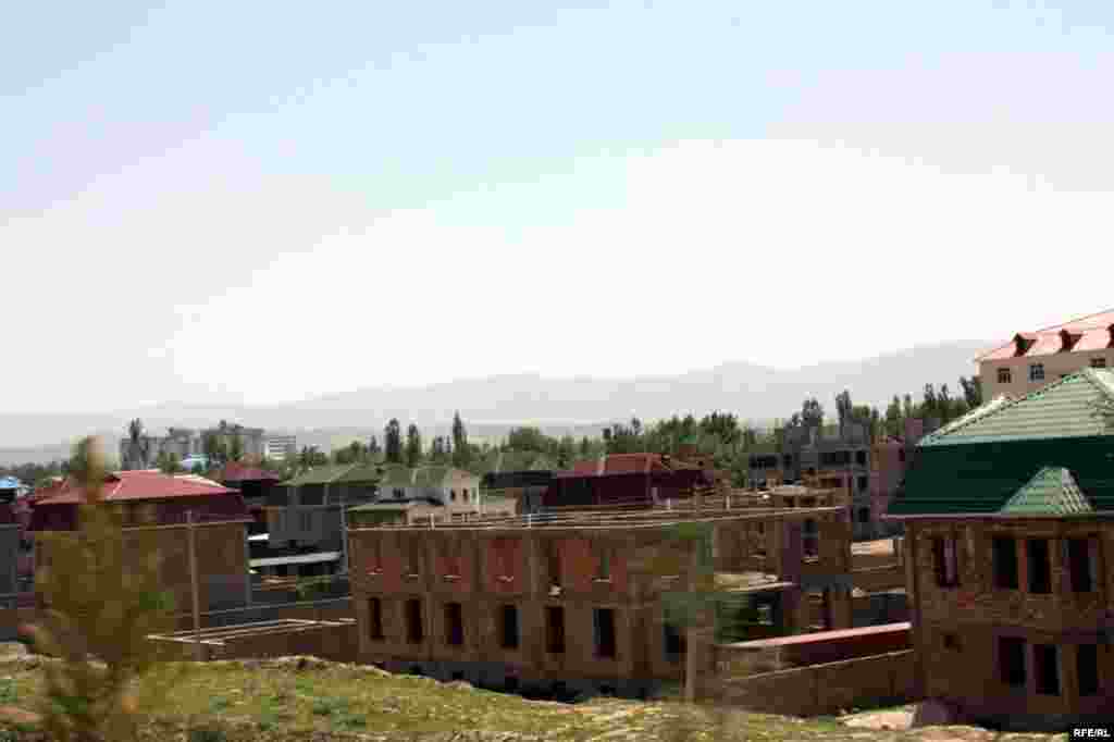 Бомпӯшиҳои рангини Душанбе #51