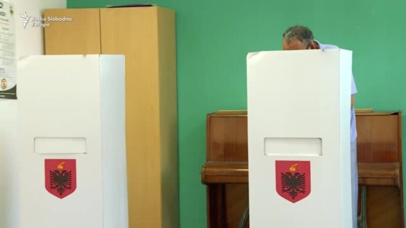 Lokalni izbori u Albaniji, uz policijske snage i bojkot opozicije
