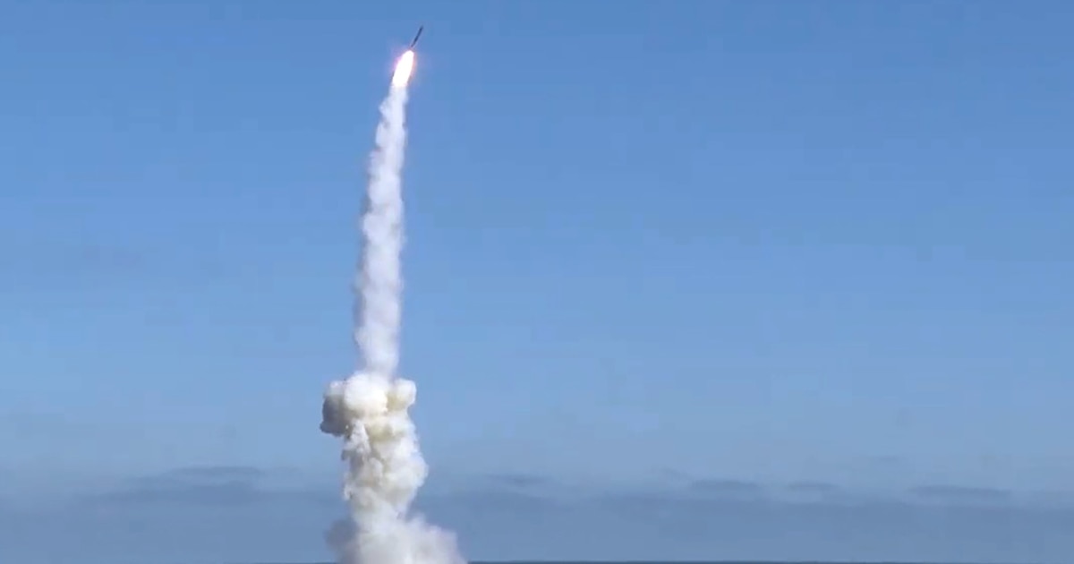 Thirteen Russian Missiles Hit Central Ukraine, Killing At Least Three ...
