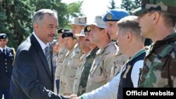 Generalul Ion Coropcean şi militarii moldoveni participanţi la misiunea din Irak