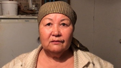 Сиськи және онлайн порно көрсетілген қысқа порно видео