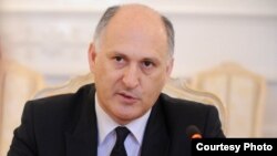 Վյաչեսլավ Չիրիկբա, արխիվ