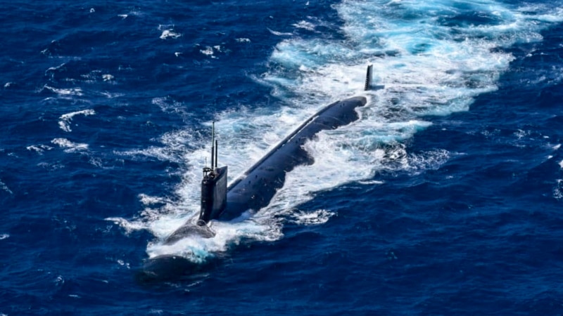 Dronele ucrainene atacă ținte din Rusia, în timp ce președintele Trump ordonă trimiterea de submarine nucleare americane în regiune