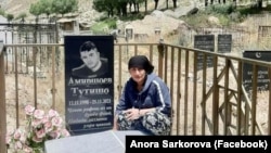 Амчигул Амиршоева, модари Тӯтишо Амиршоев