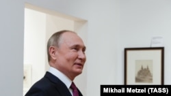 Путин в музее Достоевского