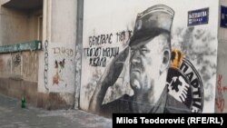 Mural ratnom zločincu, bivšem generalu Vojske Republike Srpske Ratku Mladiću na beogradskom Vračaru, Beograd, 11.novembar 2021.
