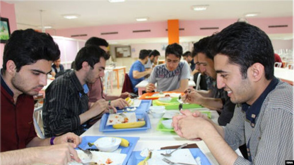 عکس آرشیوی است