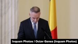 Fostul procuror general adjunct, Bogdan Licu, actual judecător CCR încasează și el pensie cumulată cu salariul.