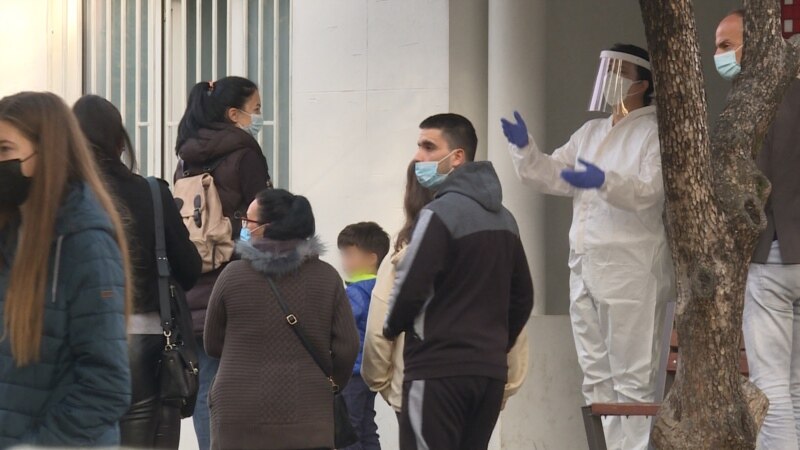 Za dan preko 1.700 zaraženih koronom u Crnoj Gori, preminulo šest osoba