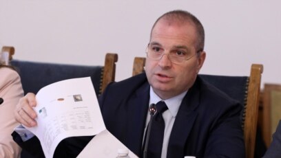 Регионалният министър Гроздан Караджов твърди че не е поискал увеличаване
