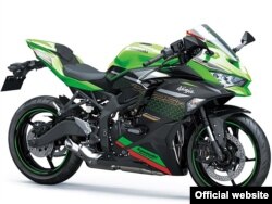 کاوازاکی نینجا ZX-25R