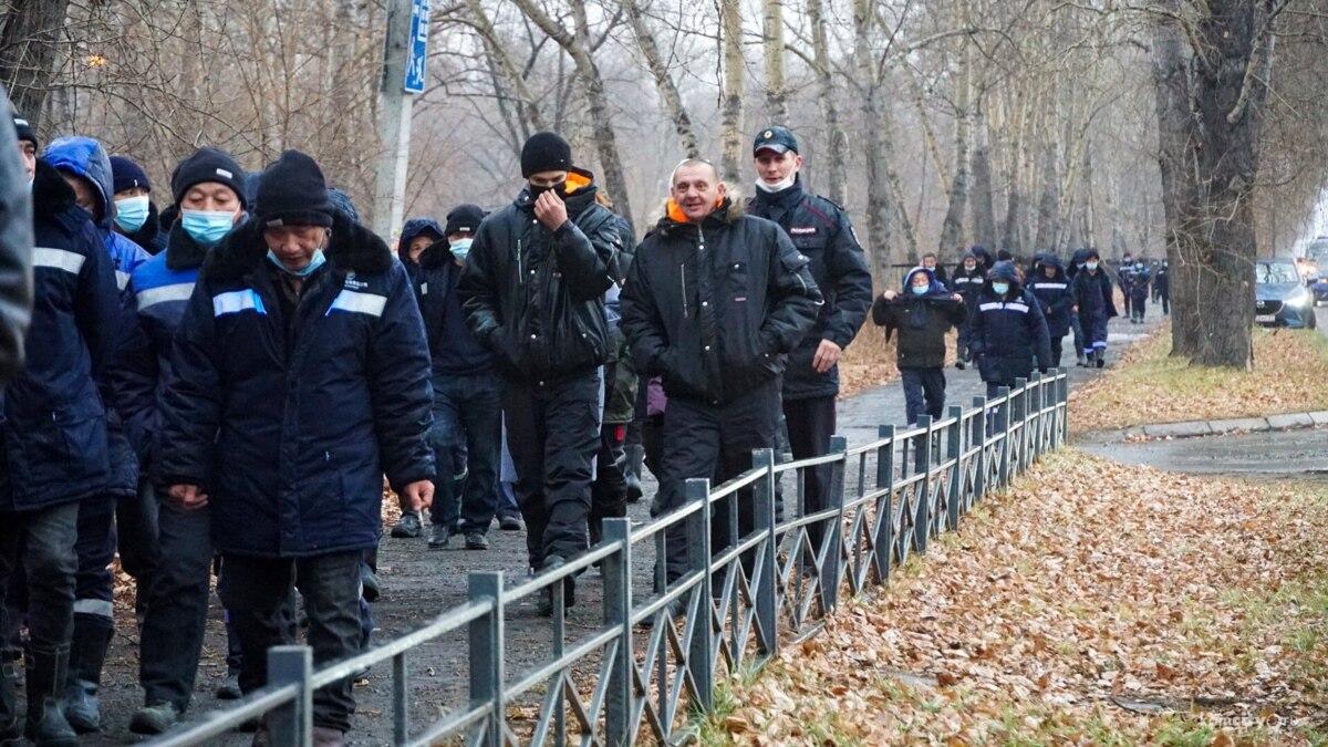 В Комсомольске-на-Амуре китайские рабочие устроили погром в офисе завод  