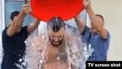 Ice Bucket Challenge өнөктүгү 