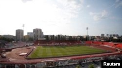 Stadion Karađorđe u Novom Sadu od 2. juna je baza fudbalske reprezentacije Belorusije, koja se takmiči u okviru međunarodne Lige nacija (Foto: Stadion pre meča ekipa Belorusije i Azerbejdžana, 6. jun 2022.)