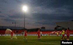 Fudbaleri Azerbejdžana na zagrevanju pre meča, stadion Karađorđe, Novi Sad, Srbija 6. jun 2022.