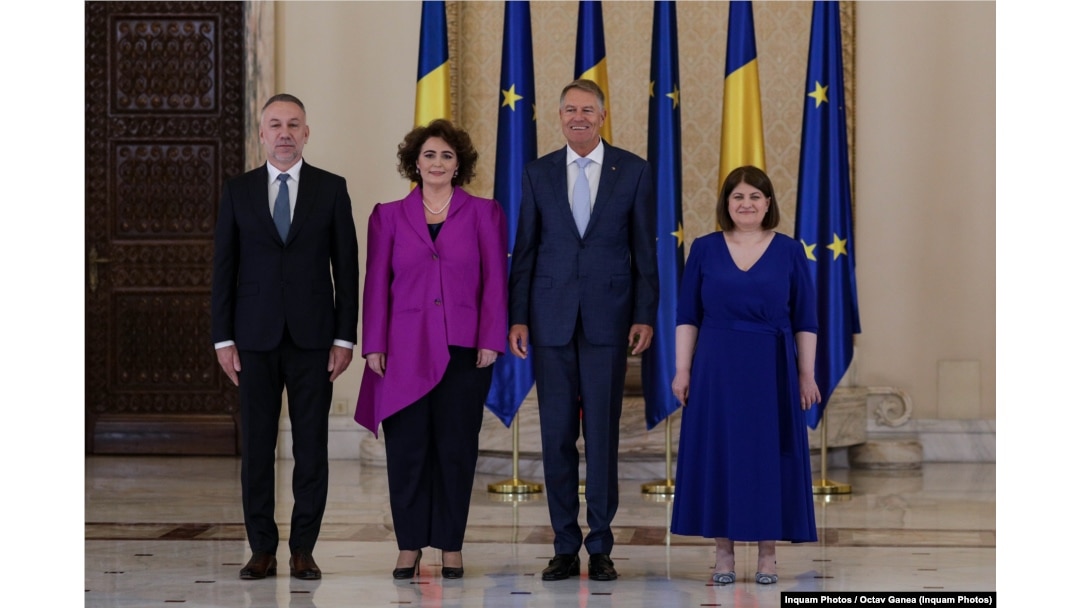 Klaus Iohannis le-a urat succes celor trei noi judecători de la CCR