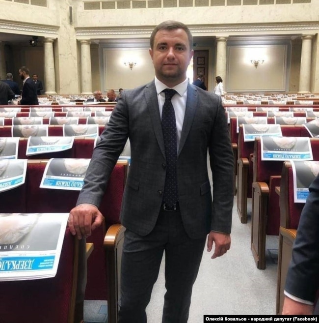 Співрозмовники Радіо Свобода у парламенті характеризують Олексія Ковальова як «рішалу», який постійно «намагався на всьому заробити»