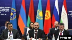 Armenia - Foreign Minister Ararat Mirzoyan chairs a session of top diplomats of the CSTO member states, Yerevan, June 10, 2022