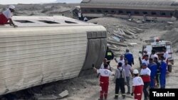 عکس مربوط به سانحه قطار مشهد-یزد است.