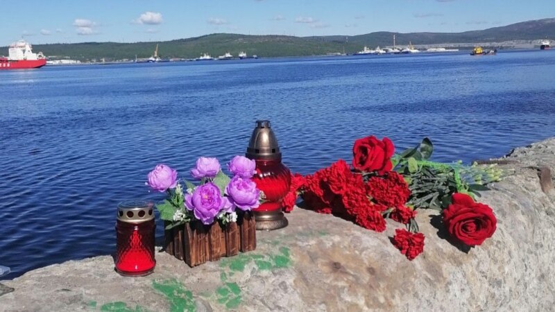 Родственники погибших рыбаков с "Онеги" добились установки памятной  доски 