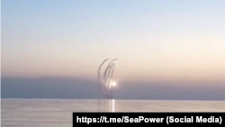 Запуск ракет "Калибр" из Чёрного моря