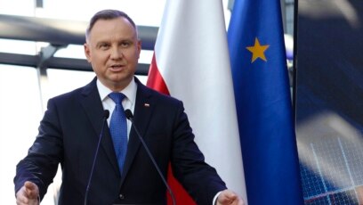 Полският президент Анджей Дуда подписа законови промени които заменят Дисциплинарната