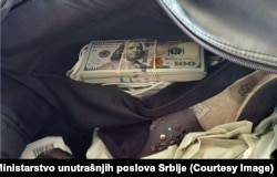 Paratë e konfiskuara nga autoritetet serbe gjatë arrestimit të Andriy Naumov.