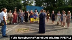 Вшанувати їхню пам’ять прийшли рідні, бойові побратими, волонтери, жителі міста