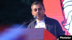 ՀՅԴ Հայաստանի ԳՄ ներկայացուցիչ Իշխան Սաղաթելյան, արխիվ