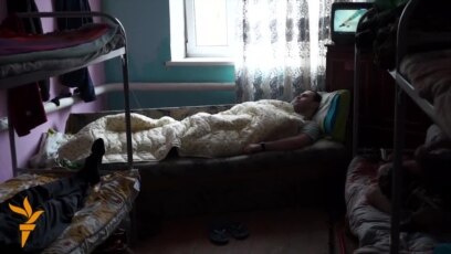 Injured Separatists Find Unofficial Refuge In Russia
