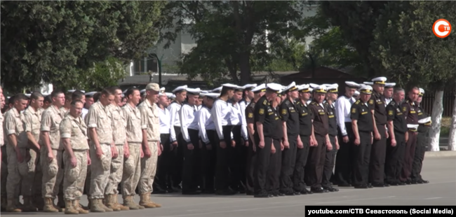 На плацу 810 бригади в Козачій бухті, Севастополь, 1 червня 2022