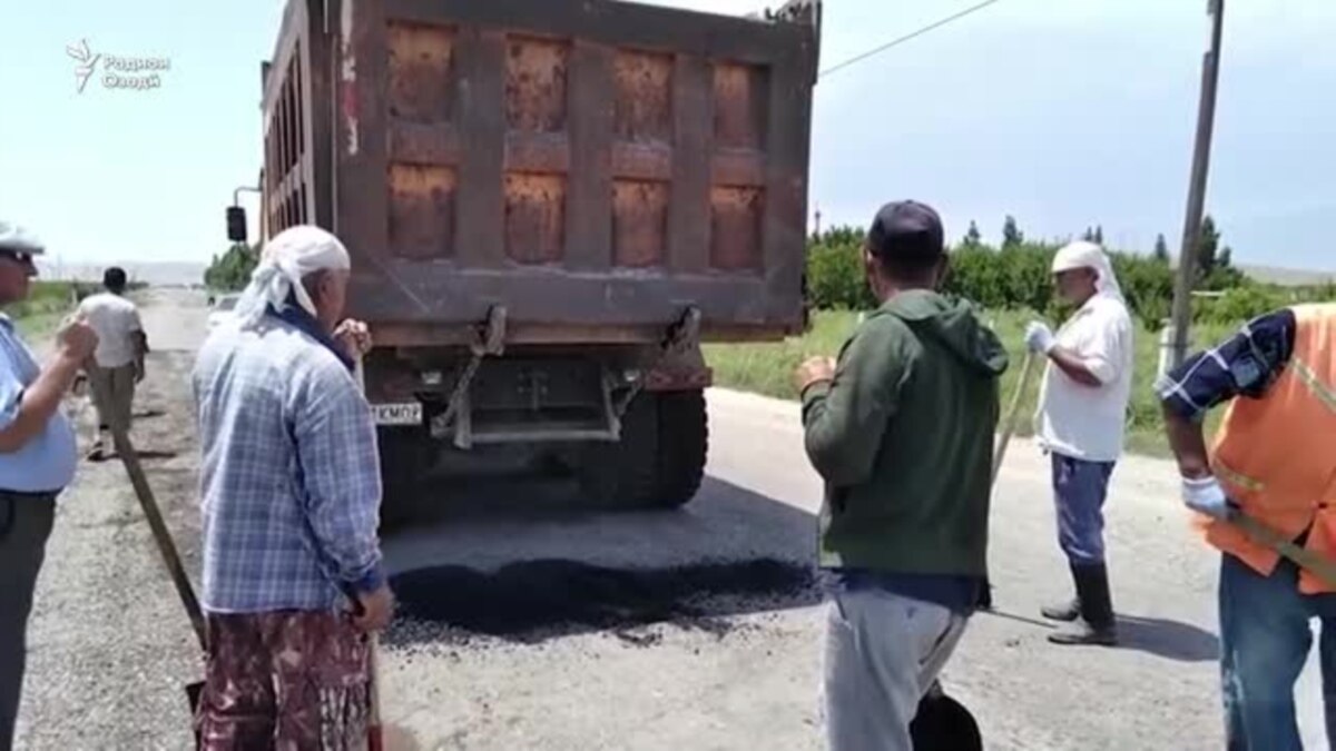 В Согде начали ремонт разрушенной дороги Ашт-Худжанд