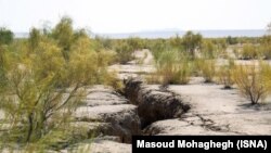 استمرار خشکسالی و کم‌آبی در دشت‌های اصفهان به گسترش پدیده فرونشست زمین منجر شده است