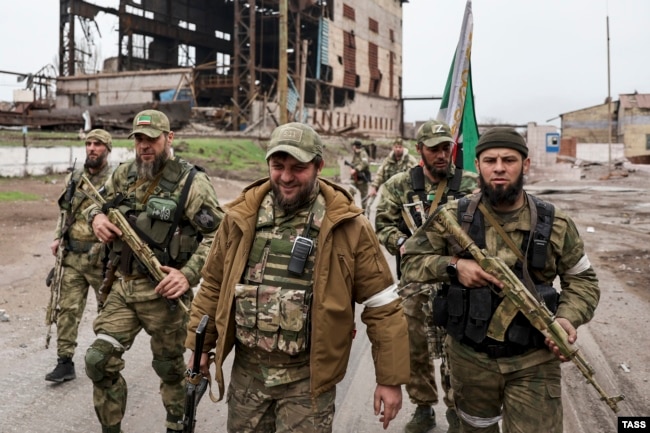 Військові з російського регіону Чечня у Маріуполі