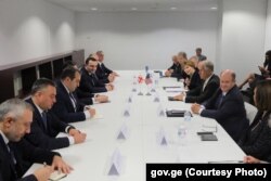 პრემიერ-მინისტრ ირაკლი ღარიბაშვილის შეხვედრა სენატორებთან