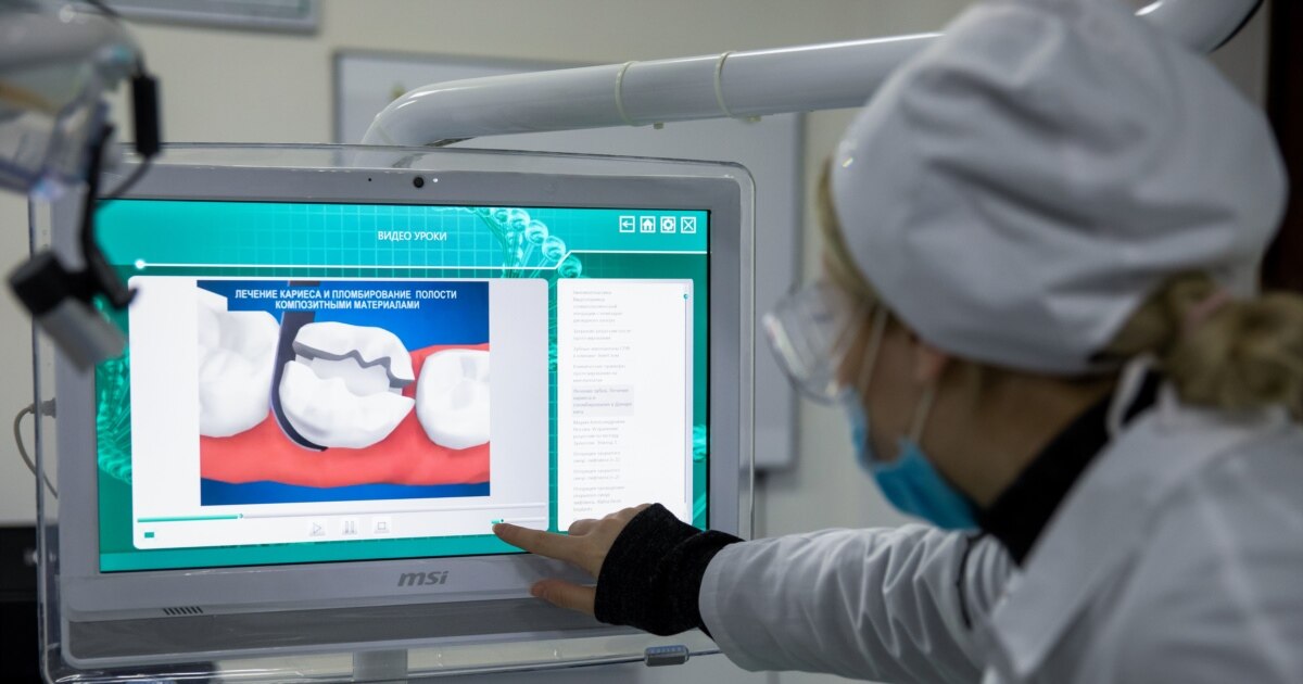 Құсуға дейін өрескел минет