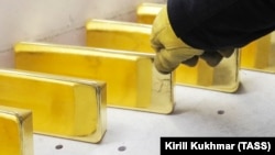 Gold bars at Russia's Gulidov Krasnoyarsk Nonferrous Metals Plant in Krastsvetmet. 