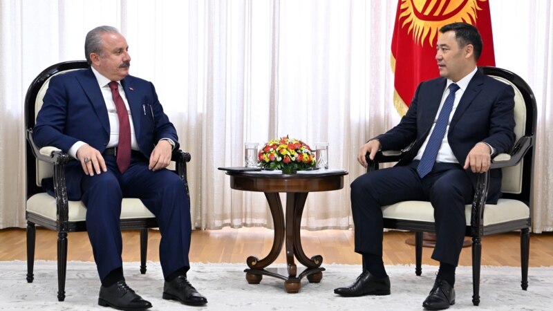 Глава парламента Турции заявил Садыру Жапарову о необходимости прекращения деятельности «ФЕТО» в КР