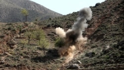 عکس له ارشیفه