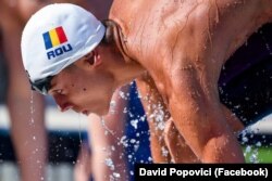 După Jocurile Olimpice de la Tokyo, presa internațională a scris despre David Popovici că este un fenomen, „băiatul care ar putea fi rege” și un înotător care se naște o dată la 100 de ani.