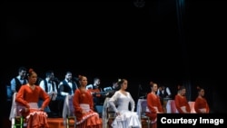 ЛУКСУРИА - фламенко балет од Барселона, Шпанија